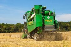 Designed for the highest performance: The speed-harvest mode processes three plots simultaneously in the harvest, weighing and analysing cycle.